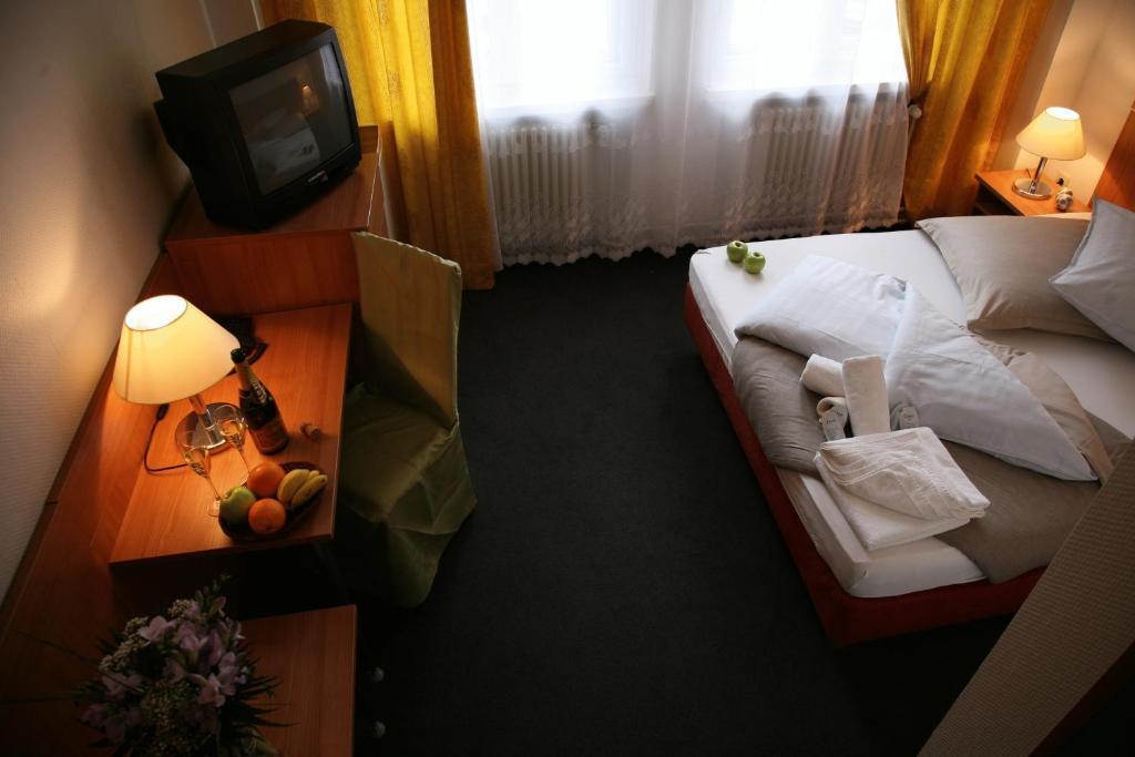 Pension Bolgerini Inn Берлін Екстер'єр фото